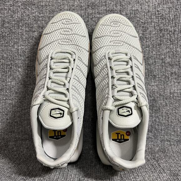 Nike Air Max Plus Tn Shoes Womens Size 8.5 Gray White Mesh Running FV8480-002 - Picture 5 of 9